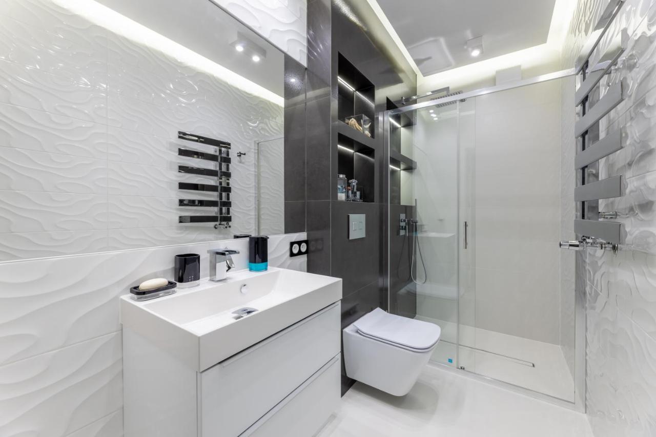 Leo Apartament Delux Ustrzyki Dolne Exterior foto